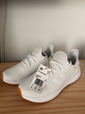 Adidas White Cloudfoam Trainers with Gum Toe Accent